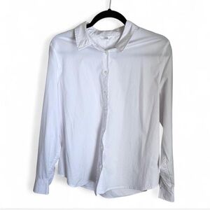 Time and Tru White Button Down Shirt